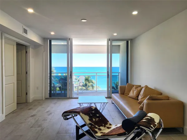 $4,000 | 500 Southeast 21st Avenue, Unit 509, Deerfield Beach, FL 33441