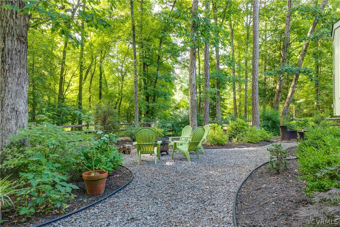 6107 Lansgate Road Midlothian, VA 23112 - Photo 33 of 33