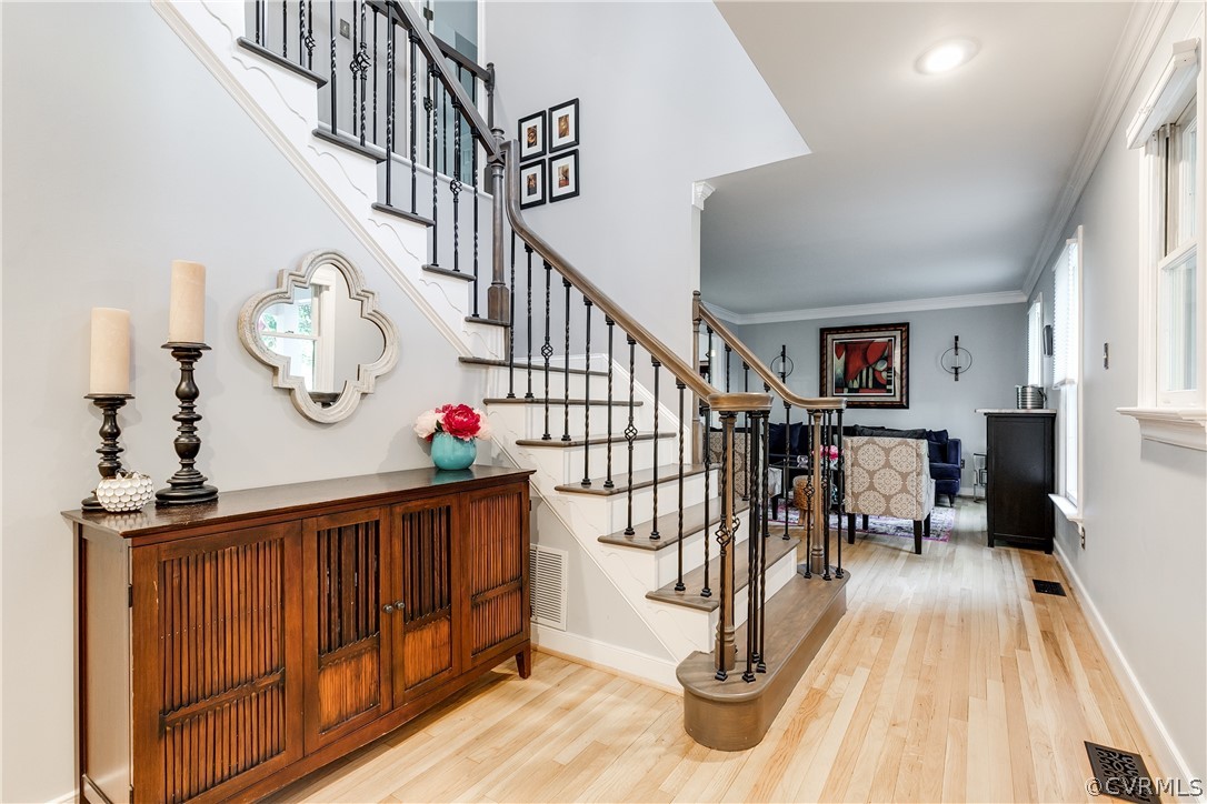 6107 Lansgate Road Midlothian, VA 23112 - Photo 4 of 33