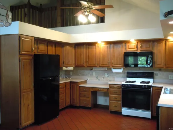 $679,900 | 205 Lane 101 Jimmerson Lake, Angola, IN 46703