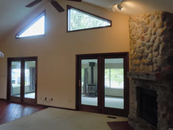 $679,900 | 205 Lane 101 Jimmerson Lake, Angola, IN 46703