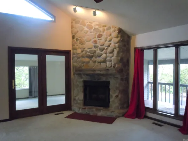 $679,900 | 205 Lane 101 Jimmerson Lake, Angola, IN 46703