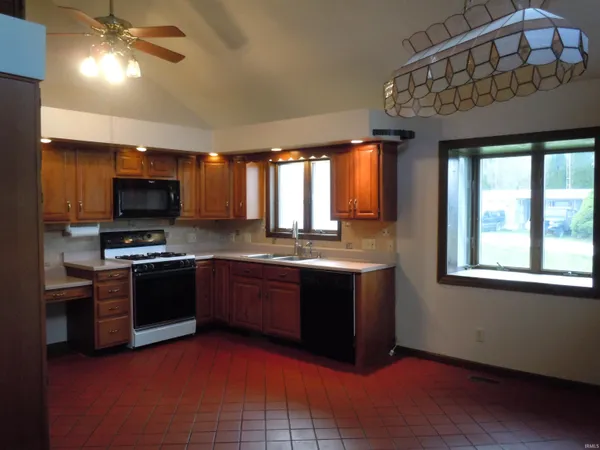 $679,900 | 205 Lane 101 Jimmerson Lake, Angola, IN 46703