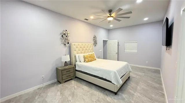 $4,900 | 2504 Lilac Avenue, Mission, TX 78574