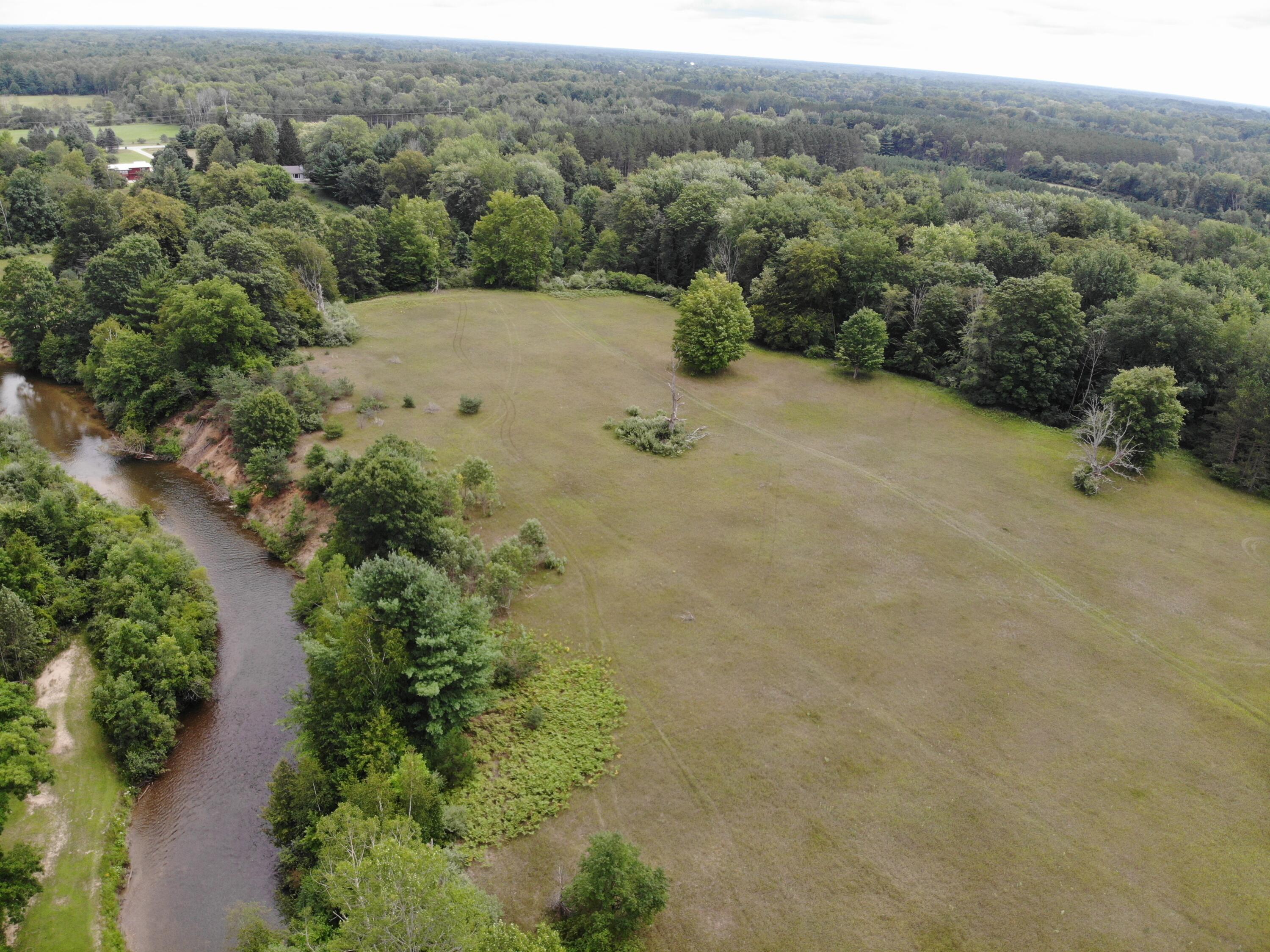846 Oberlin Road Gladwin, MI 48624 - Photo 36 of 41 DJI_0641