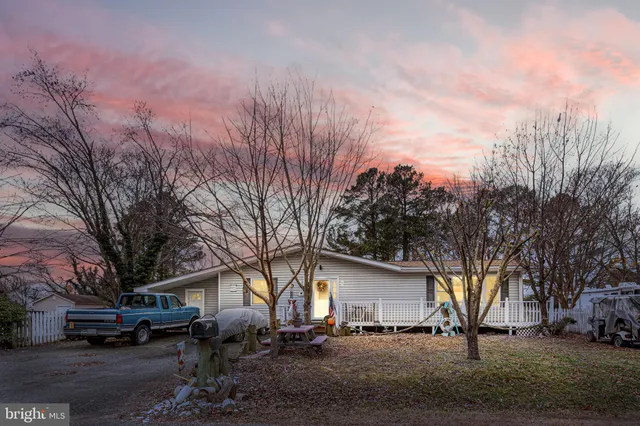 $384,900 | 3504 Wakefield Street, Colonial Beach, VA 22443