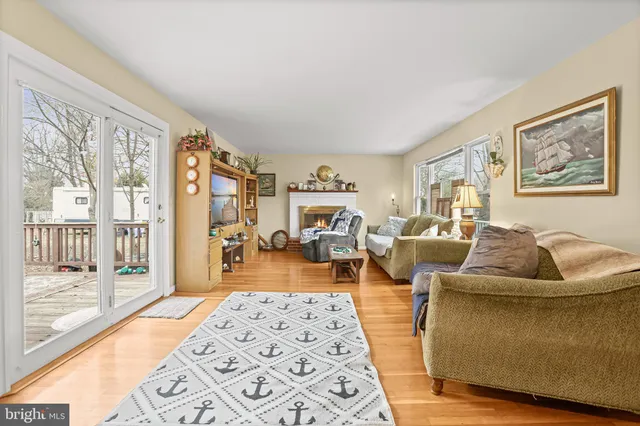 $384,900 | 3504 Wakefield Street, Colonial Beach, VA 22443