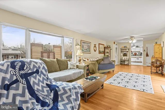 $384,900 | 3504 Wakefield Street, Colonial Beach, VA 22443