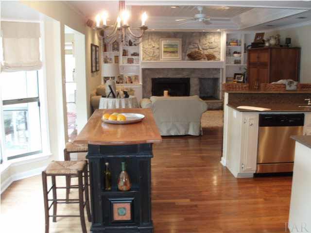 2431 Semur Road Pensacola, FL 32503 - Photo 4 of 20