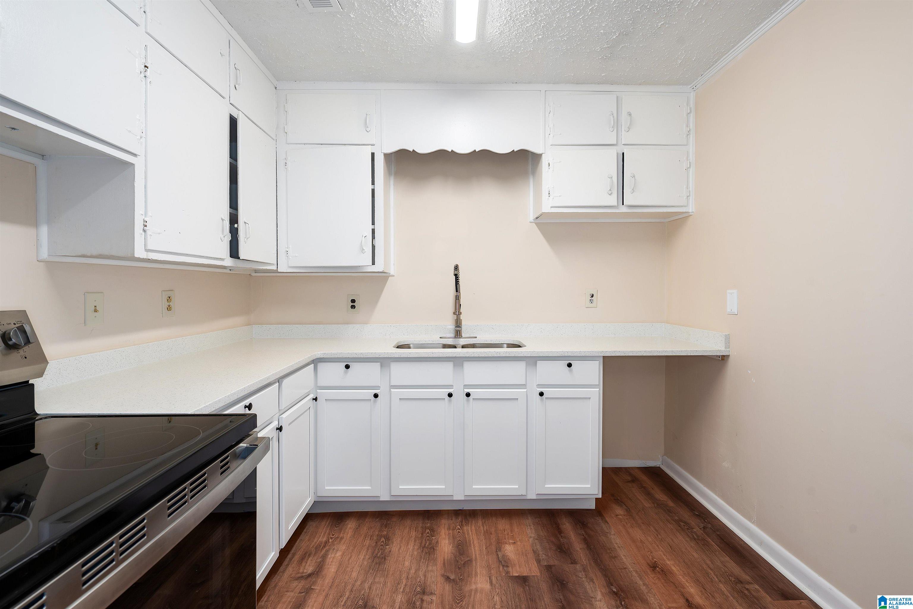 12 Spring Haven Circle Southwest Birmingham, AL 35211 - Photo 7 of 20