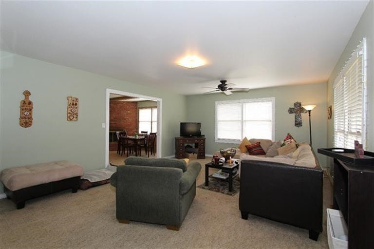 3602 38th Street Lubbock, TX 79413 - Photo 3 of 10 Living Room