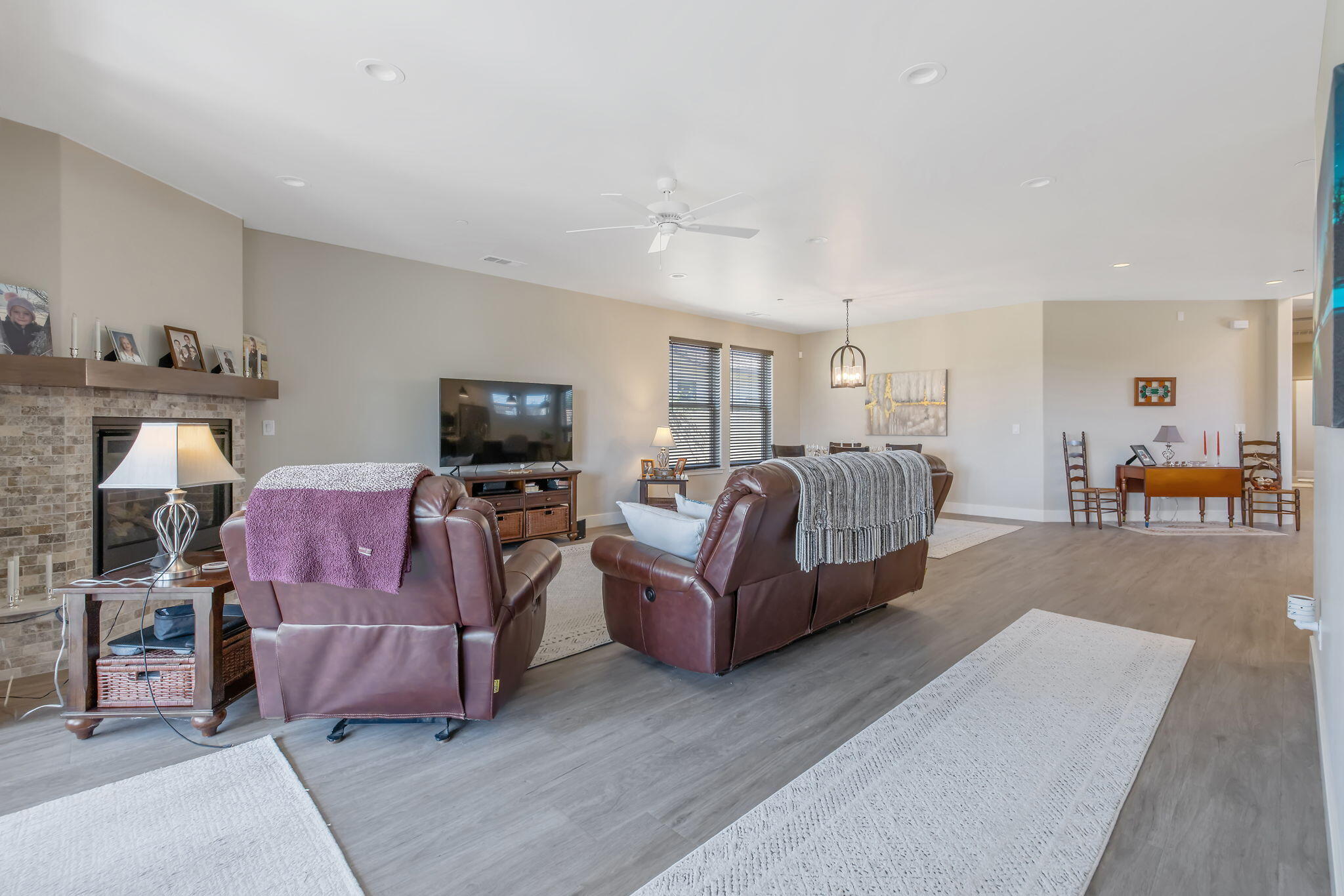 570 Little Lane Exeter, CA 93221 - Photo 8 of 64 28-web-or-mls-713A1719