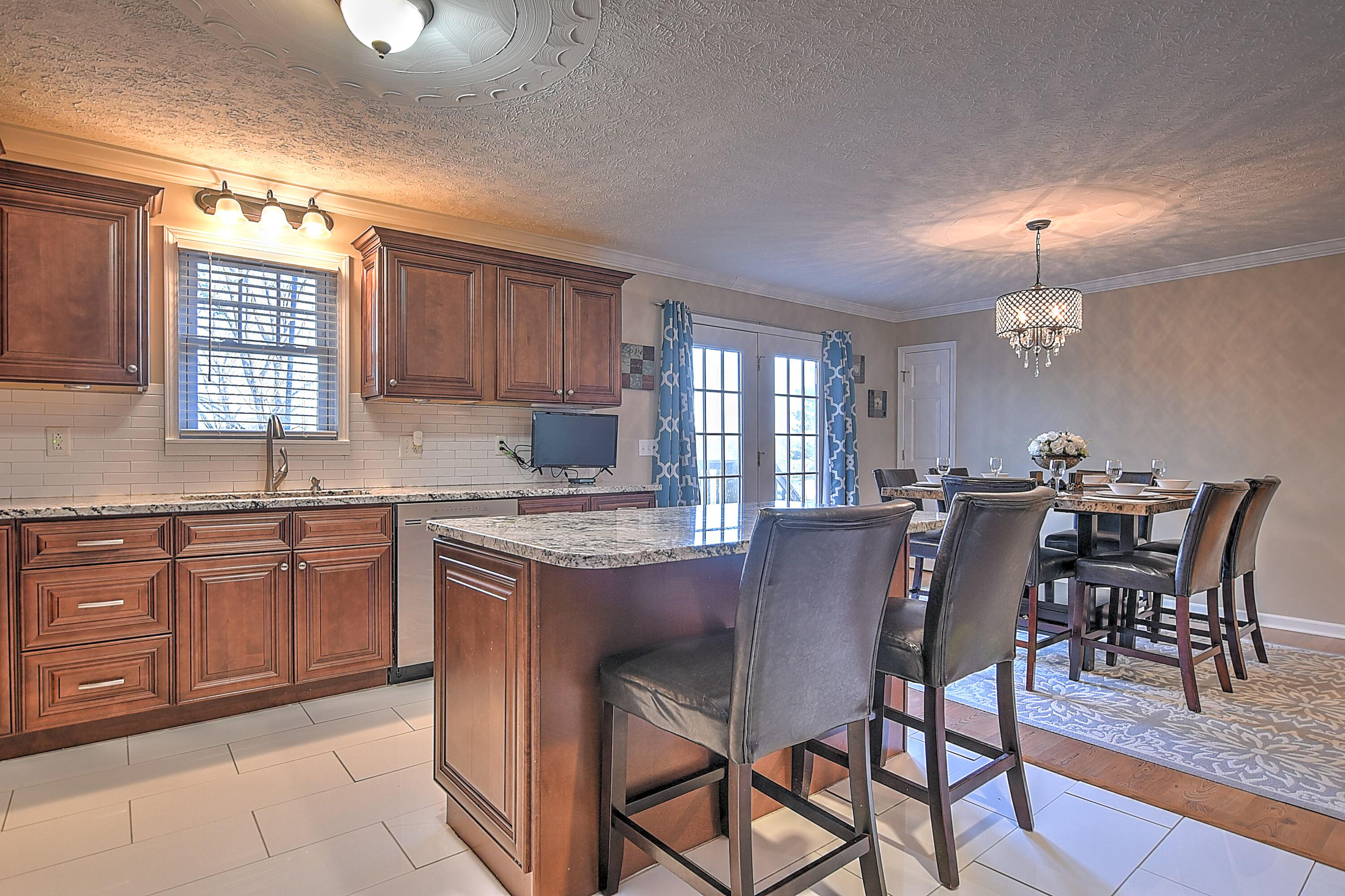 390 Highland Road Jonesborough, TN 37659 - Photo 11 of 33 390 Highland-13
