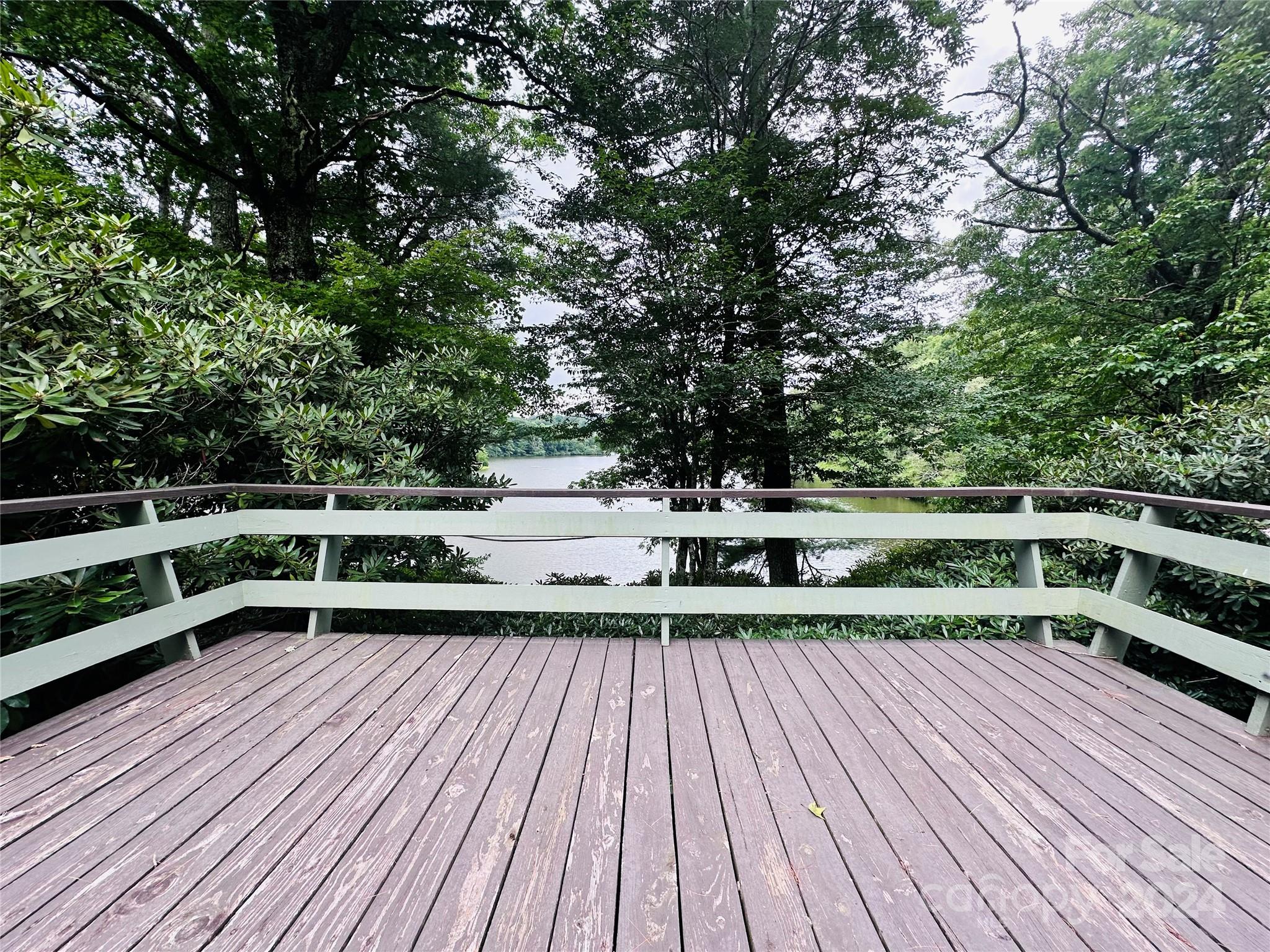 56 Key Field Loop Newland, NC 28657 - Photo 2 of 41 Gallery Image 2