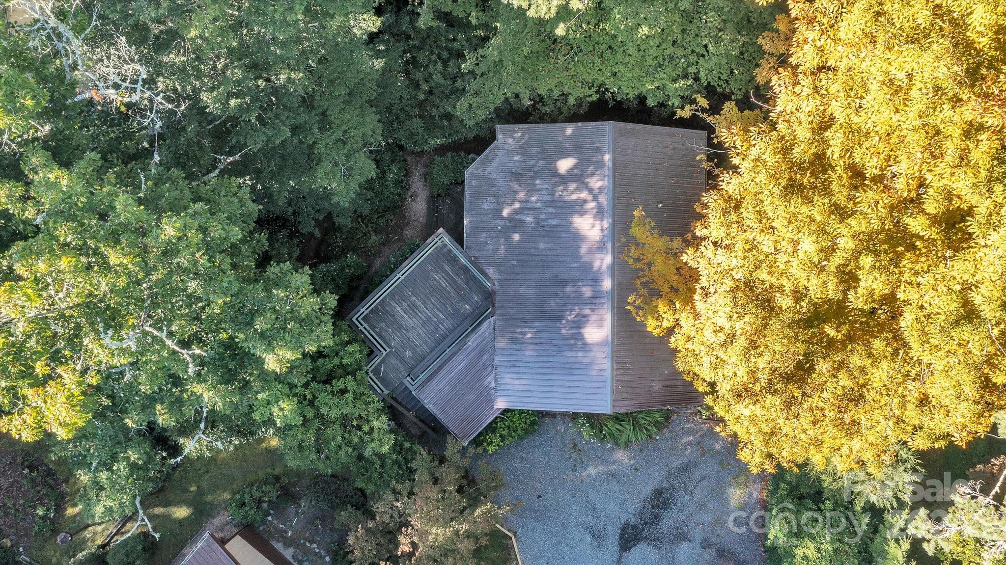 56 Key Field Loop Newland, NC 28657 - Photo 3 of 41 Gallery Image 3