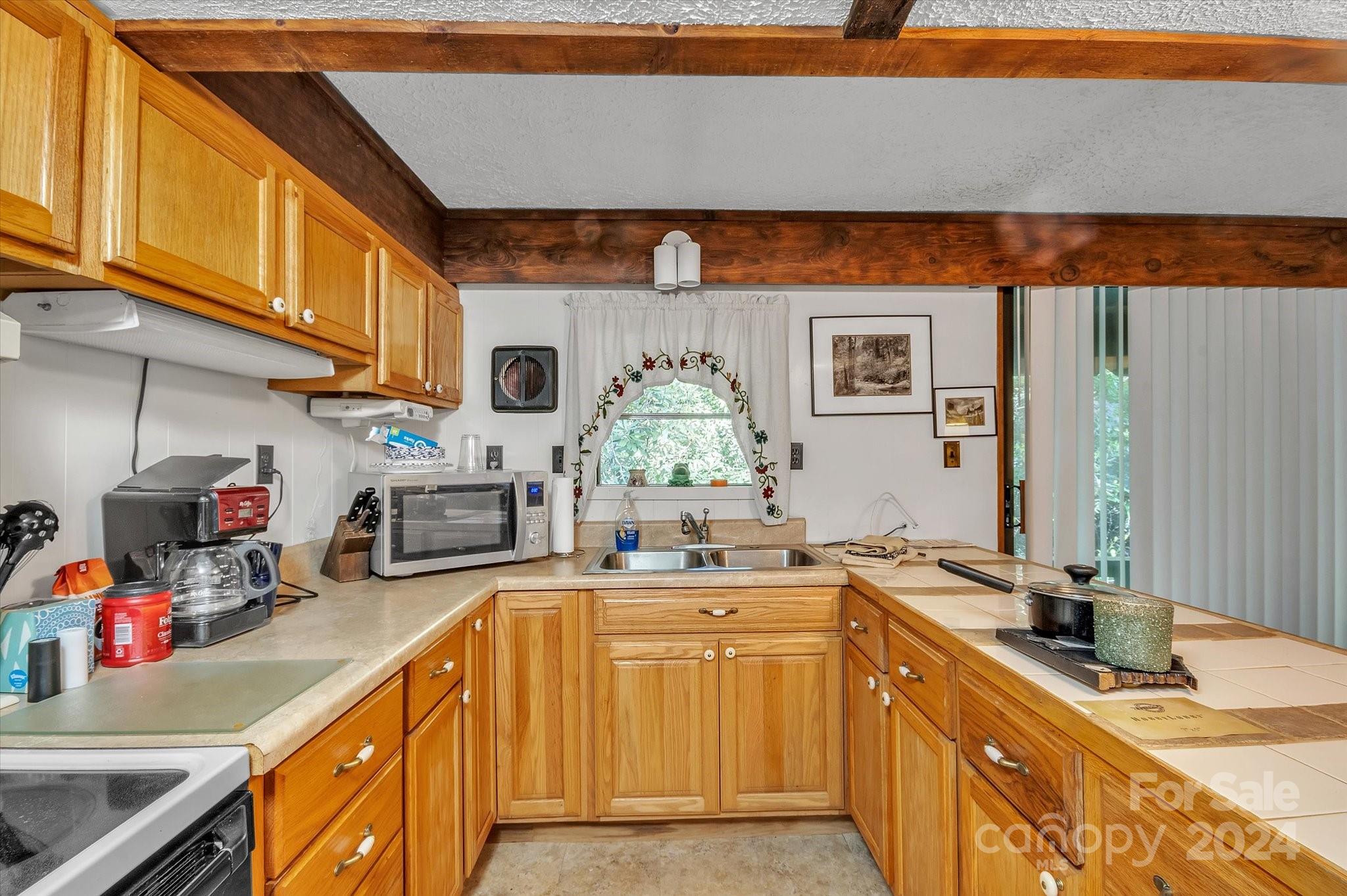 56 Key Field Loop Newland, NC 28657 - Photo 31 of 41 Gallery Image 31