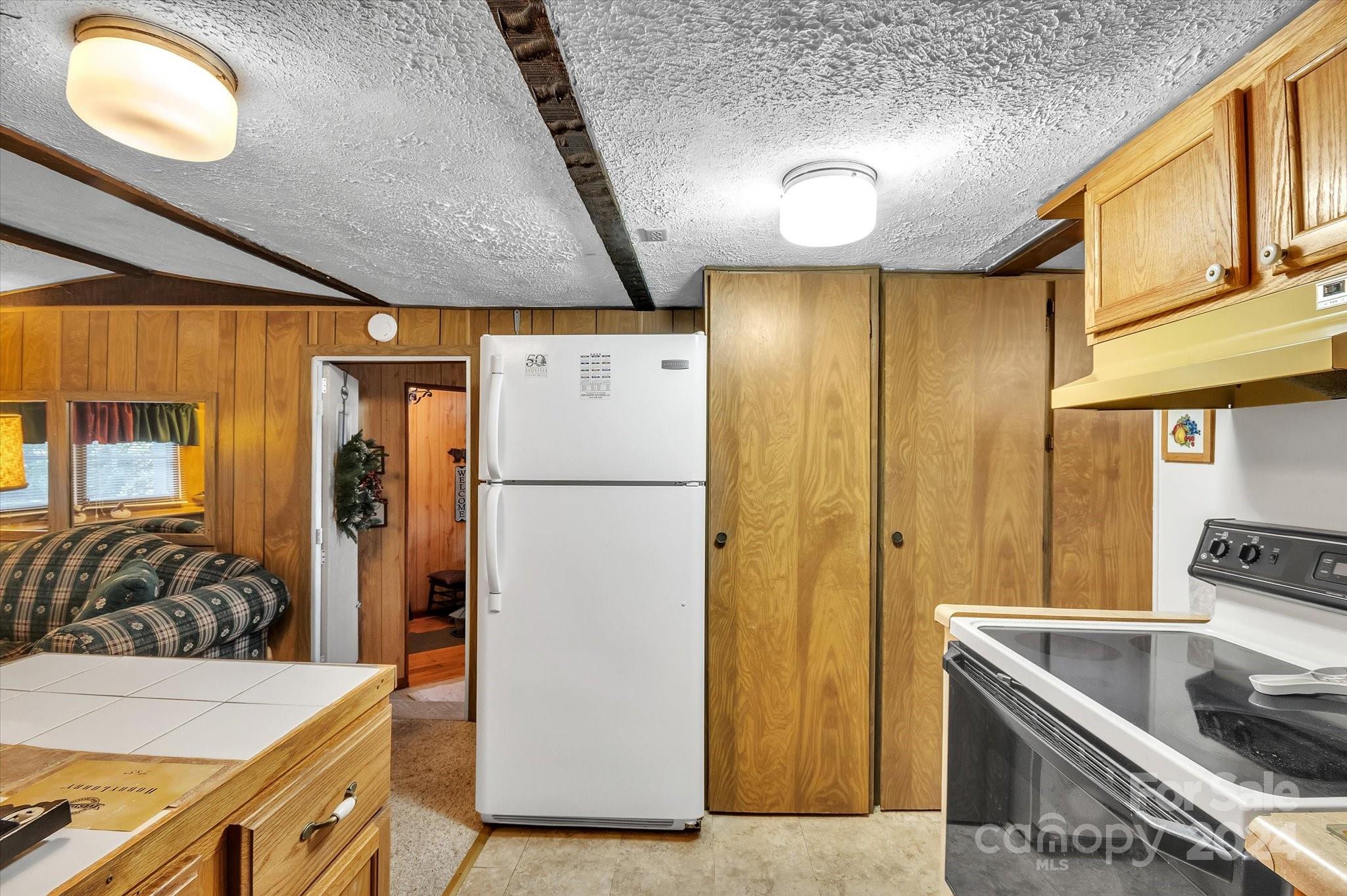 56 Key Field Loop Newland, NC 28657 - Photo 32 of 41 Gallery Image 32