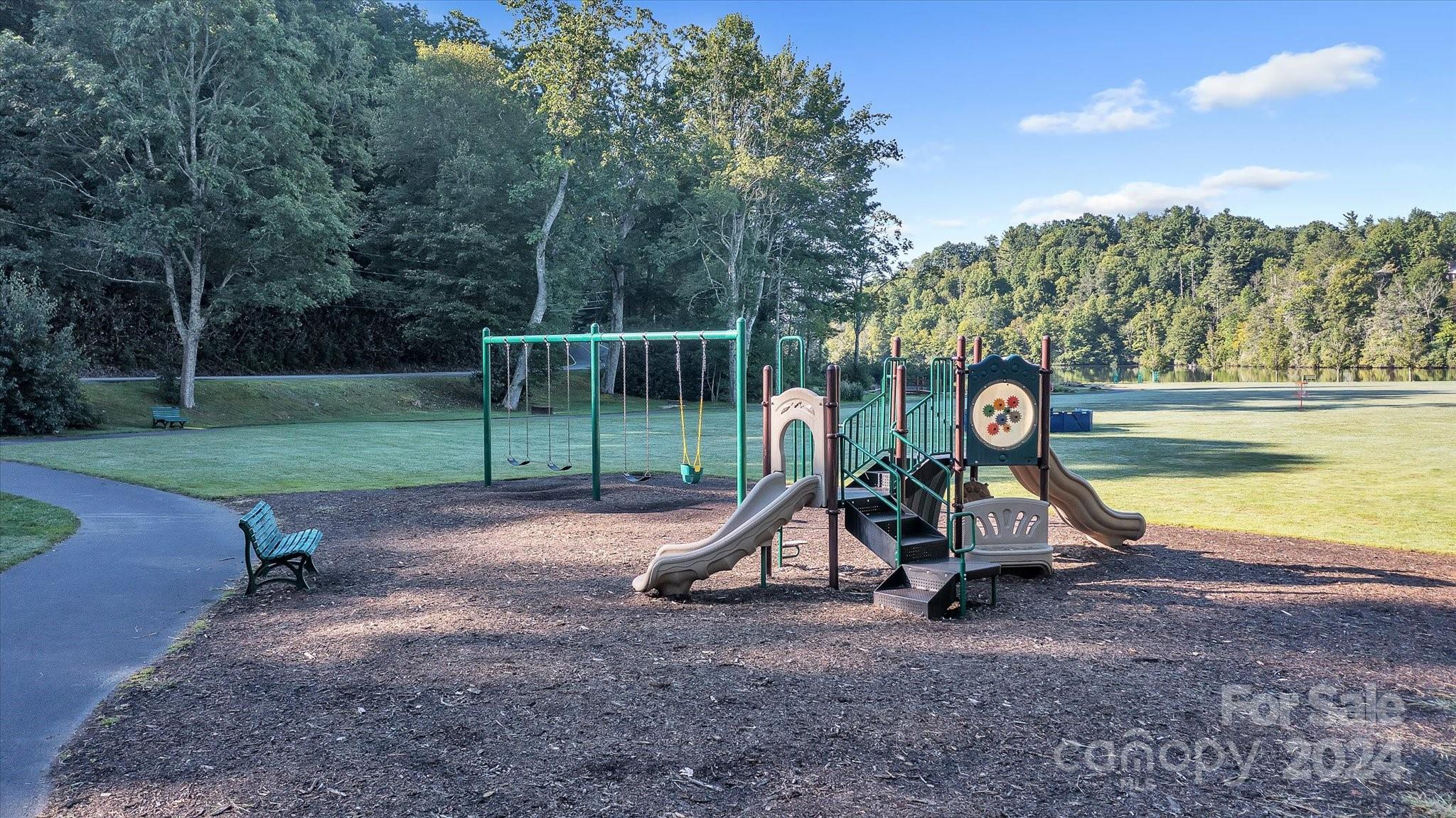 56 Key Field Loop Newland, NC 28657 - Photo 7 of 41 Gallery Image 7
