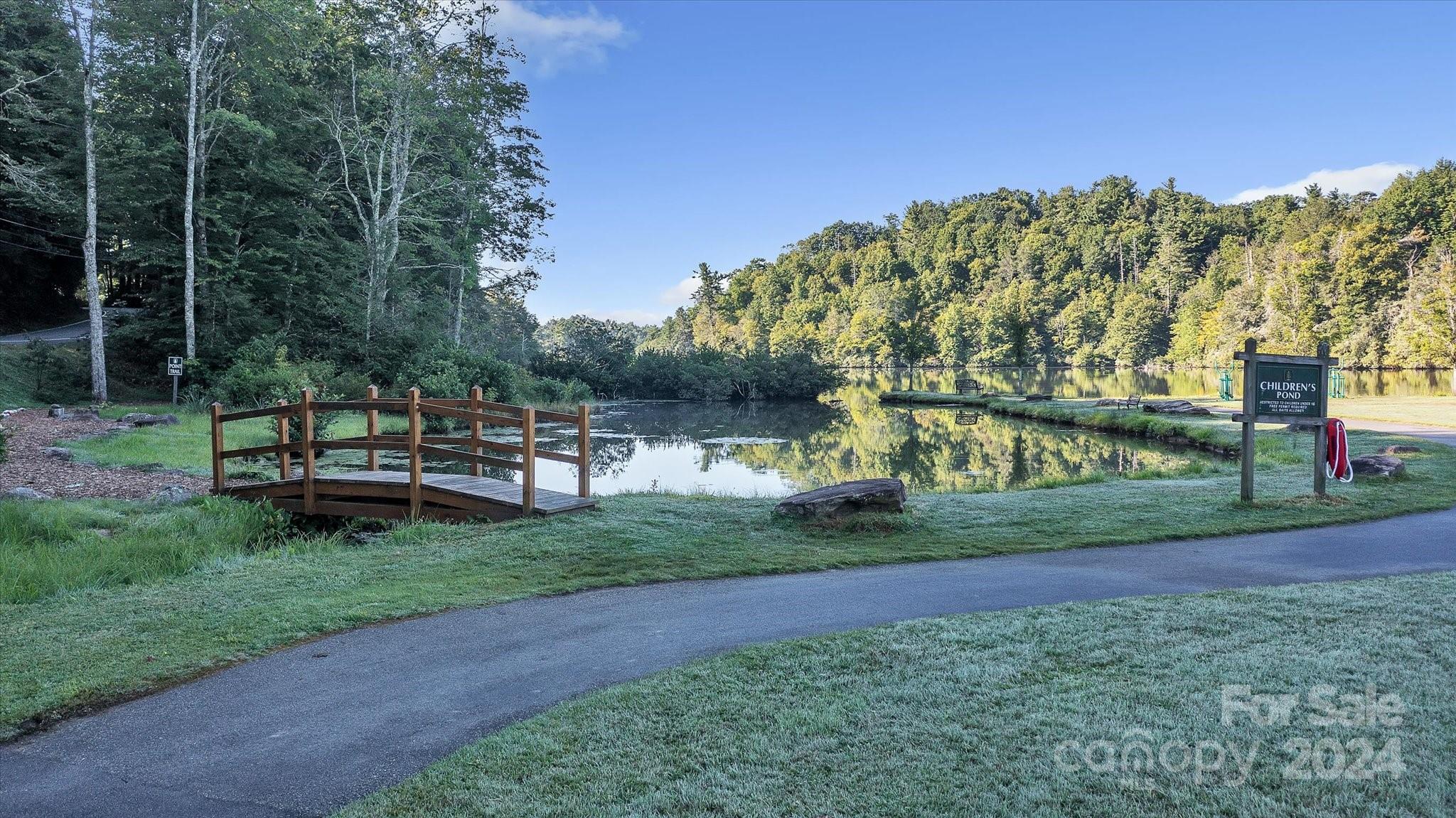 56 Key Field Loop Newland, NC 28657 - Photo 10 of 41 Gallery Image 10