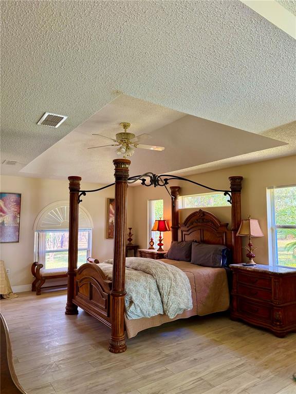9448 Tooke Shore Drive Weeki Wachee, FL 34613 - Photo 17 of 27
