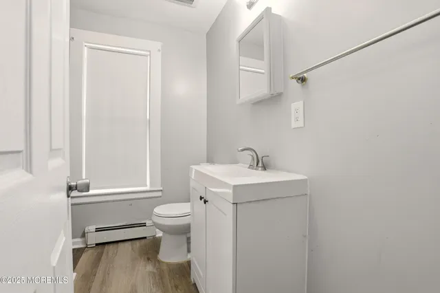 $2,900 | 61 Cassville Road, Jackson, NJ 08527