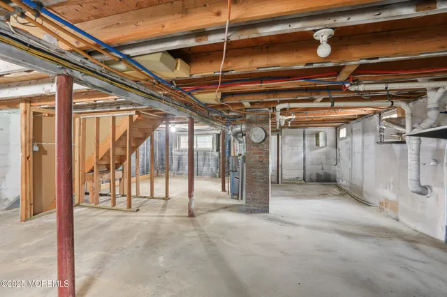 $2,900 | 61 Cassville Road, Jackson, NJ 08527