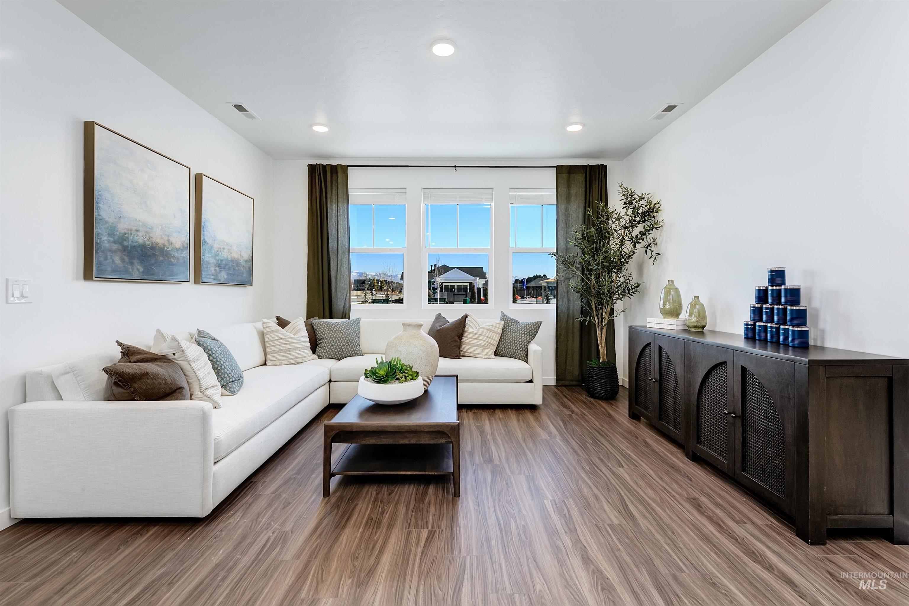 4147 West Perspective Street Eagle, ID 83616 - Photo 12 of 25