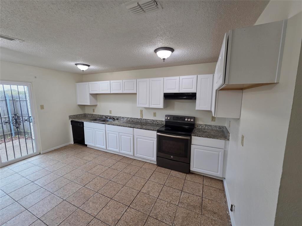 10500 Lake June Road, Unit O07 Dallas, TX 75217 - Photo 4 of 9