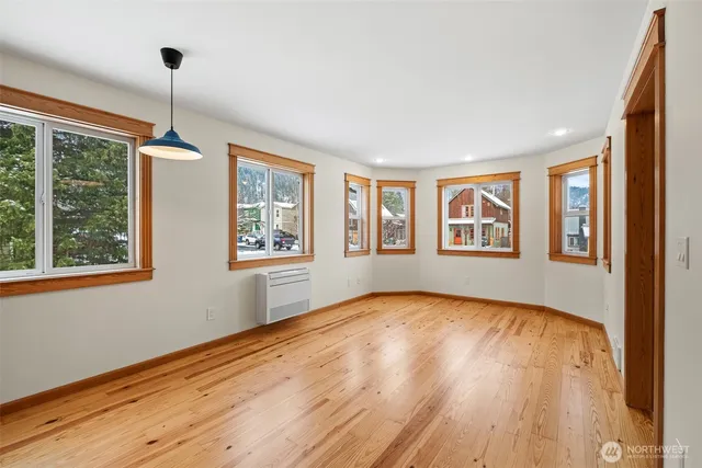 $999,900 | 213 Park Street, Leavenworth, WA 98826