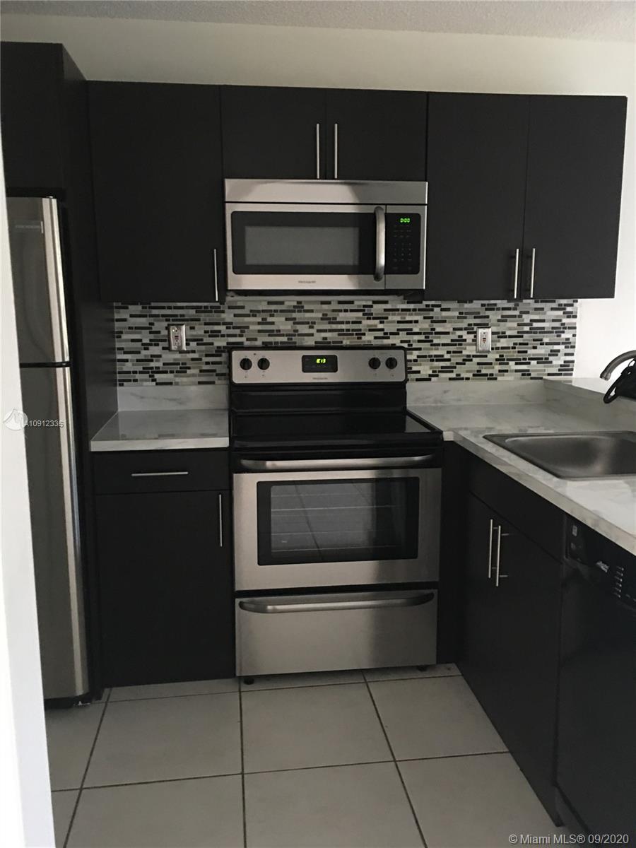 9181 Southwest 138th Place, Unit 9181 Miami, FL 33186 - Photo 6 of 29