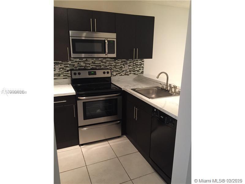 9181 Southwest 138th Place, Unit 9181 Miami, FL 33186 - Photo 7 of 29
