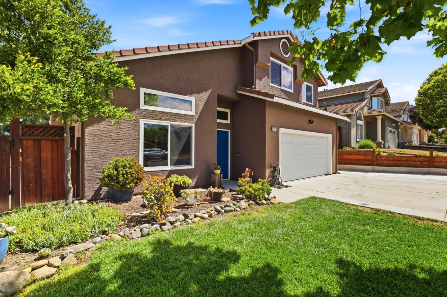 2661 Valley View Road Hollister, CA 95023 - Photo 4 of 43 Gallery Image 4