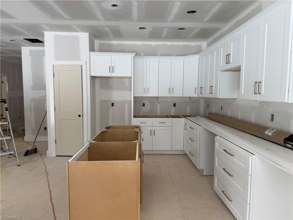 221 Fisher Road Madison, NC 27025 - Photo 3 of 10 Kitchen