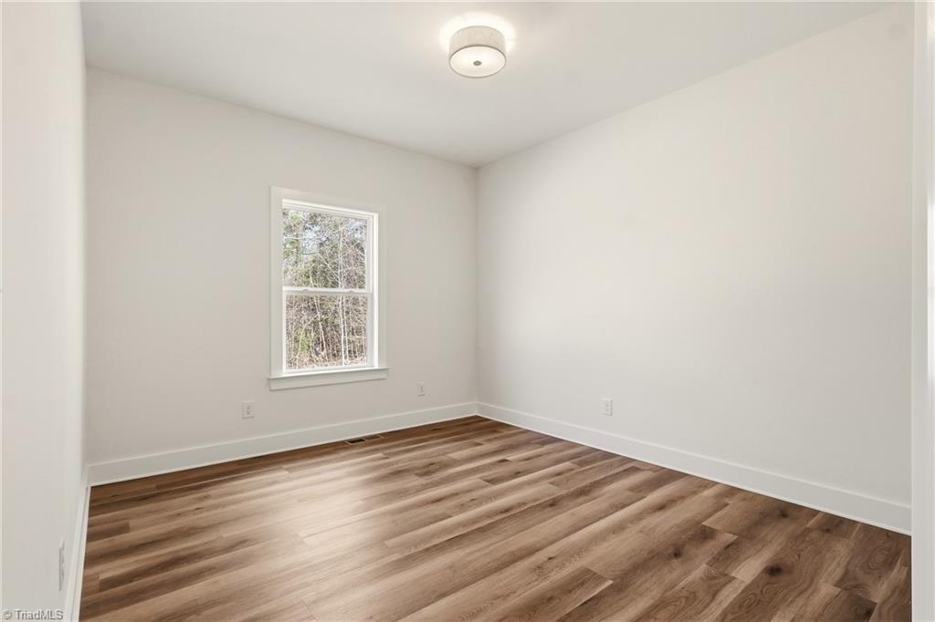 221 Fisher Road Madison, NC 27025 - Photo 8 of 10