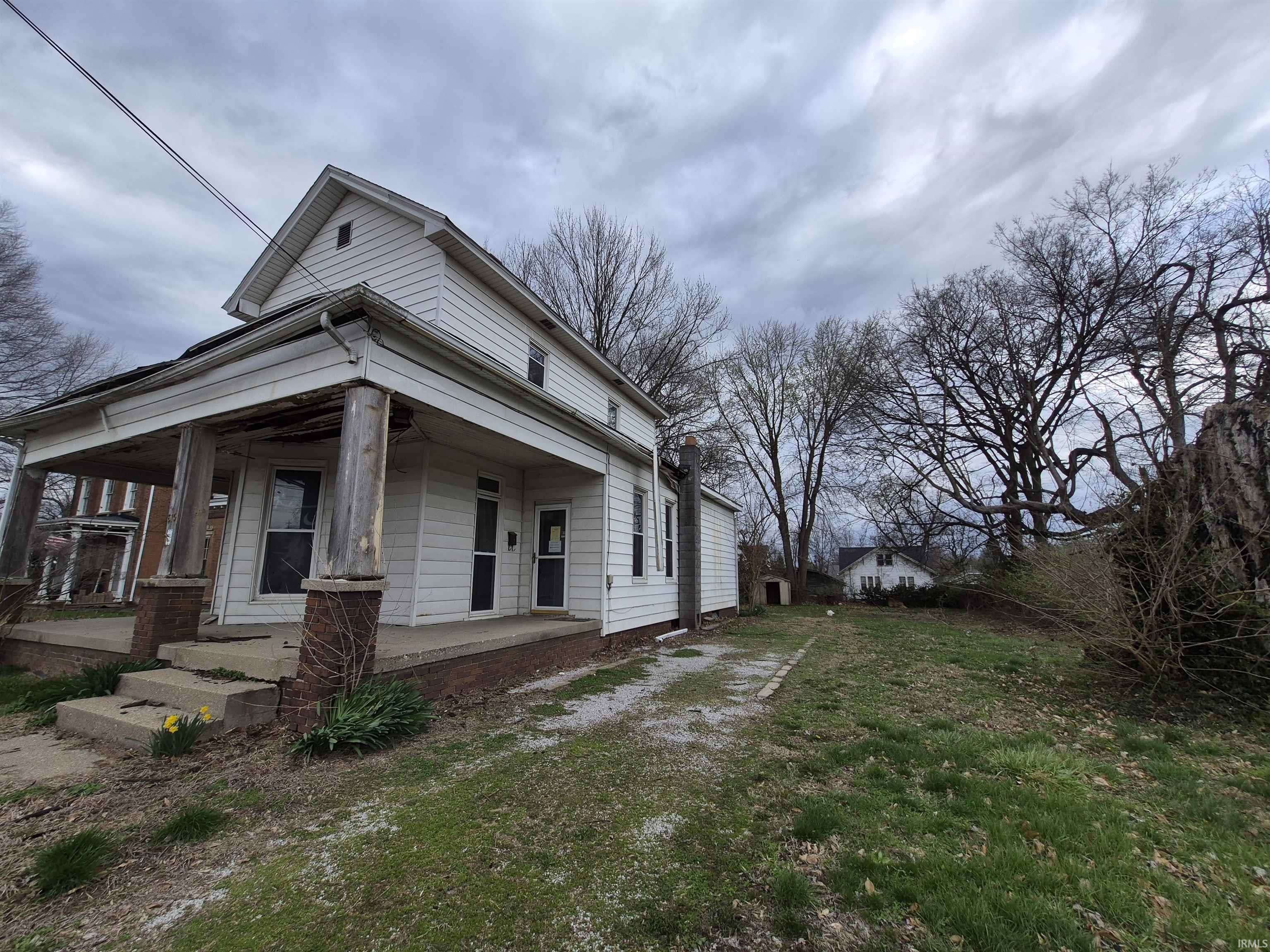 610 West State Street Princeton, IN 47670 - Photo 3 of 13