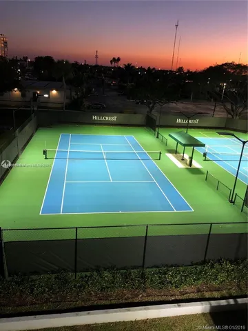 $240,000 | 919 Hillcrest Drive, Unit 306, Hollywood, FL 33021