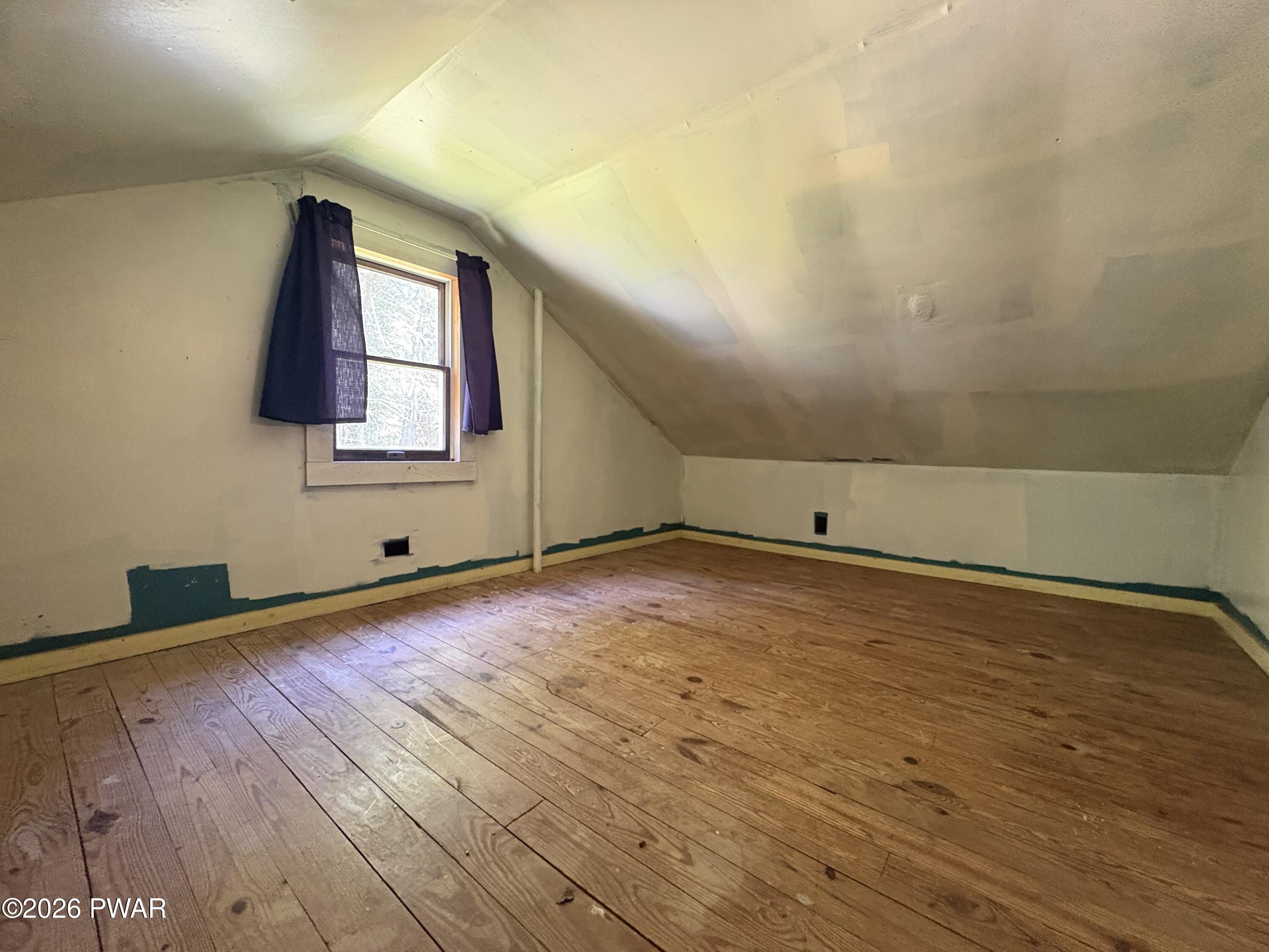 198 Shiny Mountain Road Greentown, PA 18426 - Photo 16 of 17