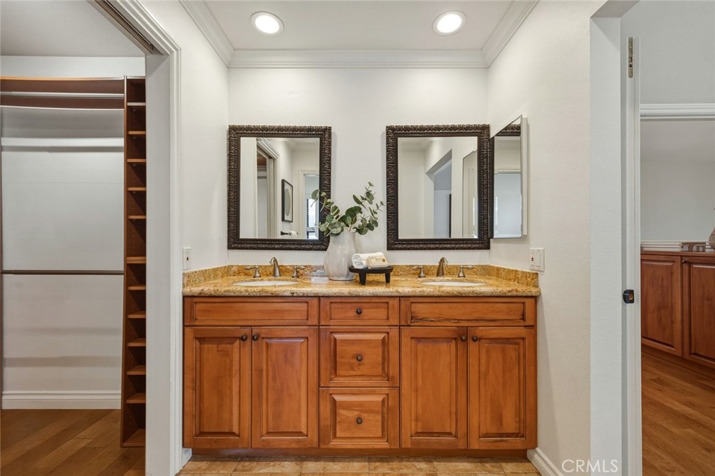 91 West Yale Loop Irvine, CA 92604 - Photo 31 of 55