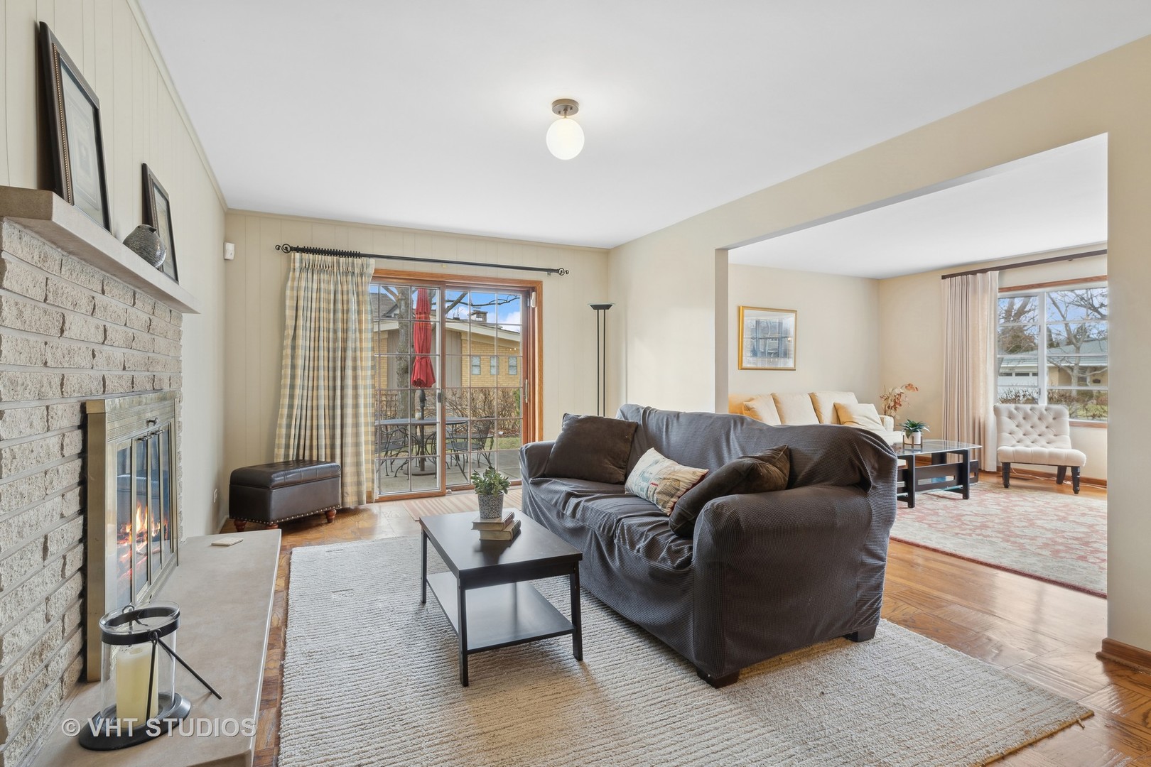 1911 Birch Street Park Ridge, IL 60068 - Photo 4 of 29 Gallery Image 4
