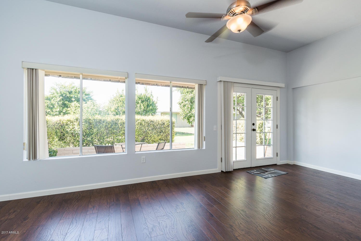 9408 West Greenway Road Sun City, AZ 85351 - Photo 13 of 41 9408 W Greenway Rd Sun City AZ-large-013