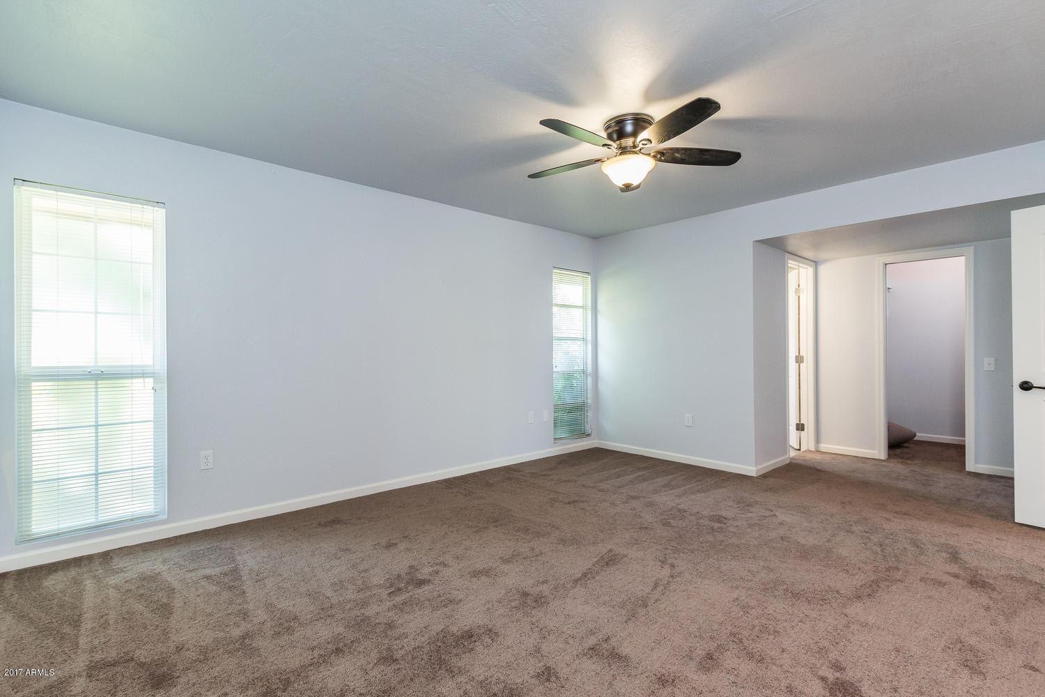 9408 West Greenway Road Sun City, AZ 85351 - Photo 21 of 41 9408 W Greenway Rd Sun City AZ-large-021