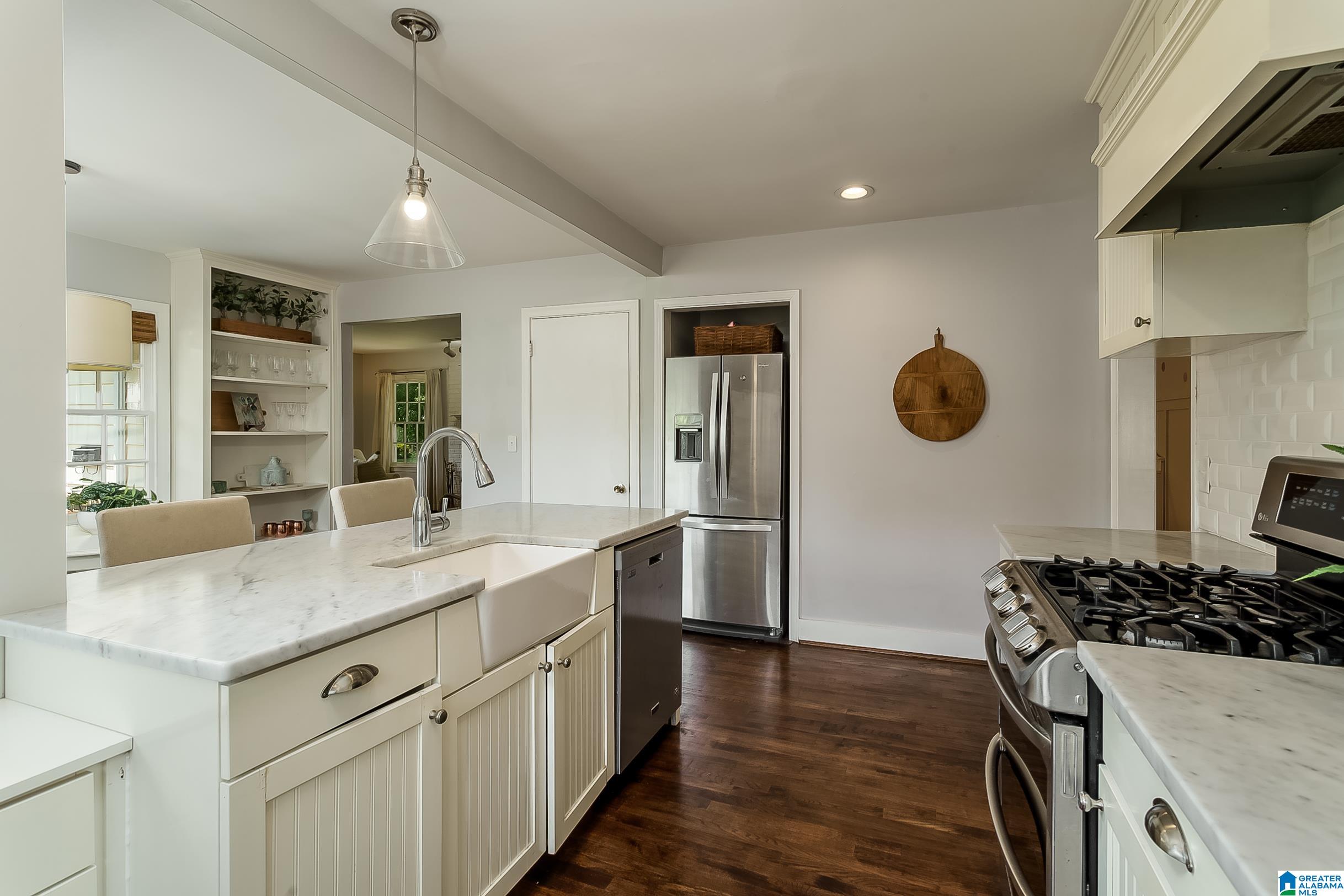 236 Kent Lane Birmingham, AL 35209 - Photo 17 of 37