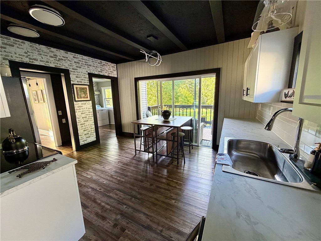 2048 Ridge Road Ontario, NY 14519 - Photo 19 of 47