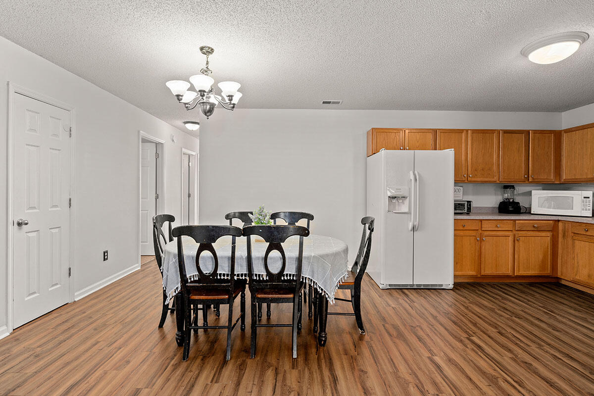 115 Tyron Road Summerville, SC 29483 - Photo 10 of 27 10