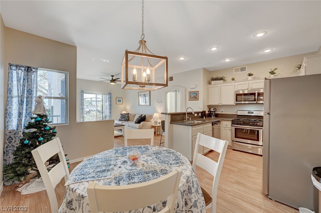 2201 Ramsgate Drive, Unit 1027 Henderson, NV 89074 - Photo 10 of 36