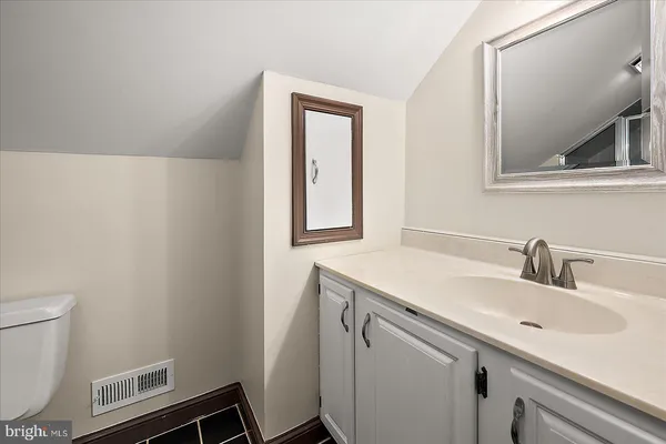 $595,000 | 5660 Caledonia Drive, Salisbury, MD 21801