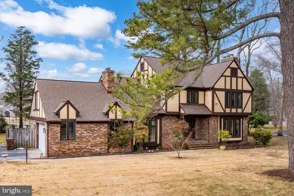 $595,000 | 5660 Caledonia Drive, Salisbury, MD 21801