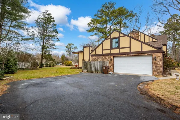$595,000 | 5660 Caledonia Drive, Salisbury, MD 21801
