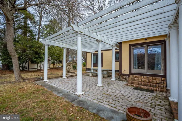 $595,000 | 5660 Caledonia Drive, Salisbury, MD 21801