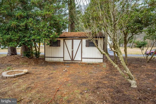 $595,000 | 5660 Caledonia Drive, Salisbury, MD 21801
